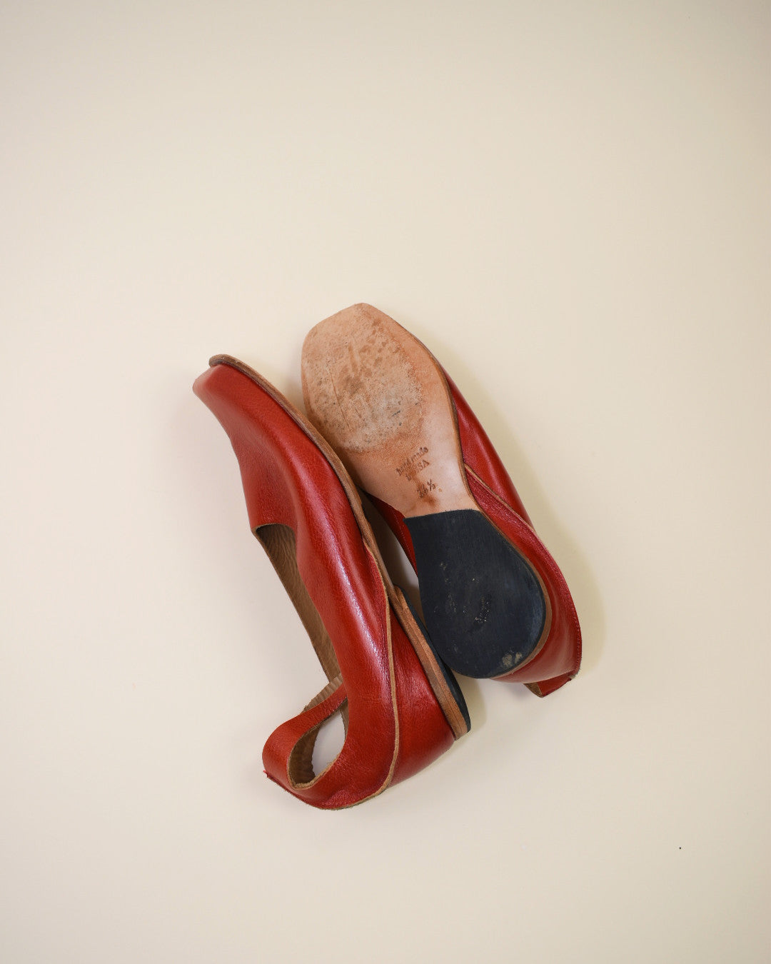 Cydwoq Red Leather Mary Jane Flats - Size 36.5, 6