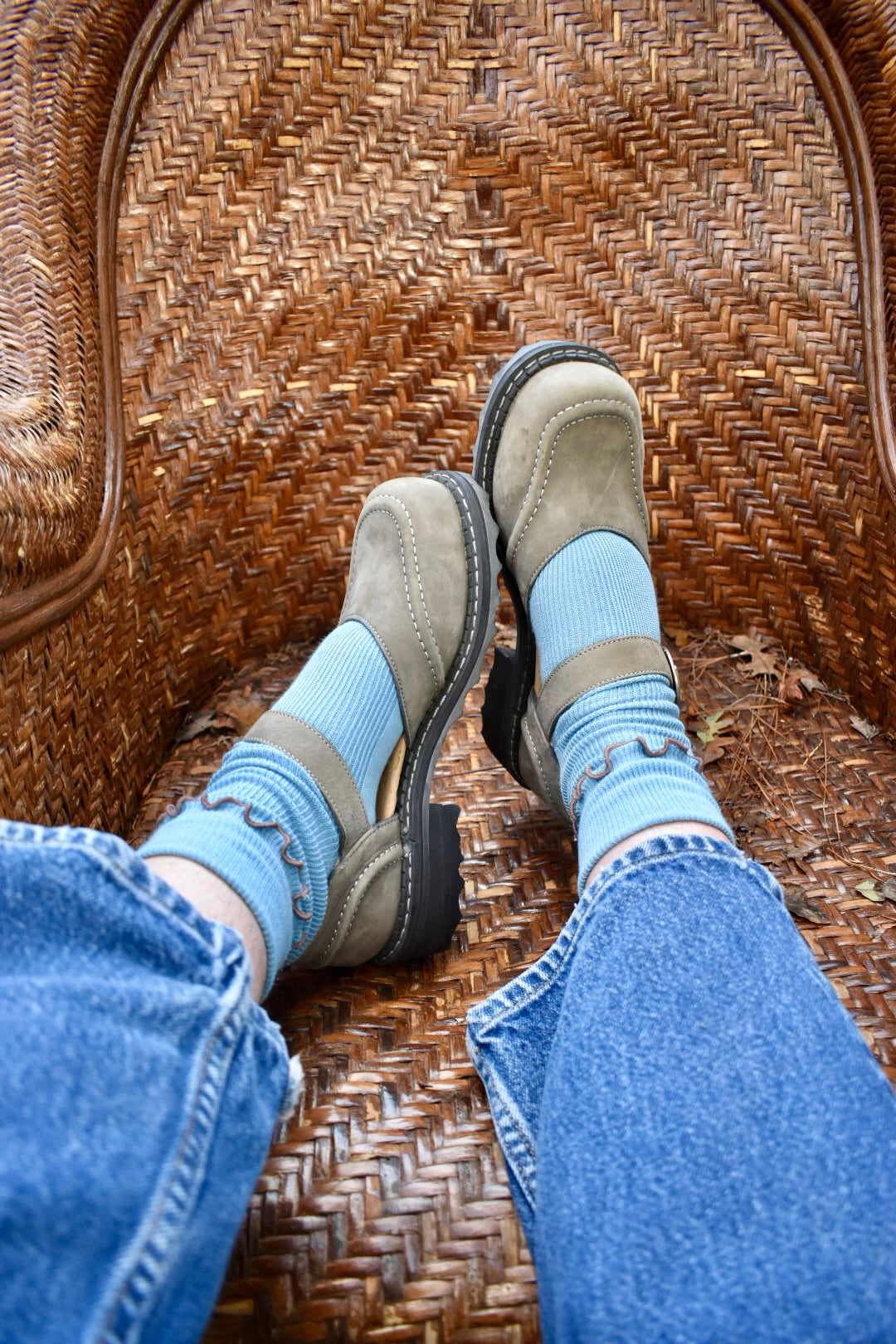 Vintage Fluevog Green Suede Mary Janes - Size 8.5/9